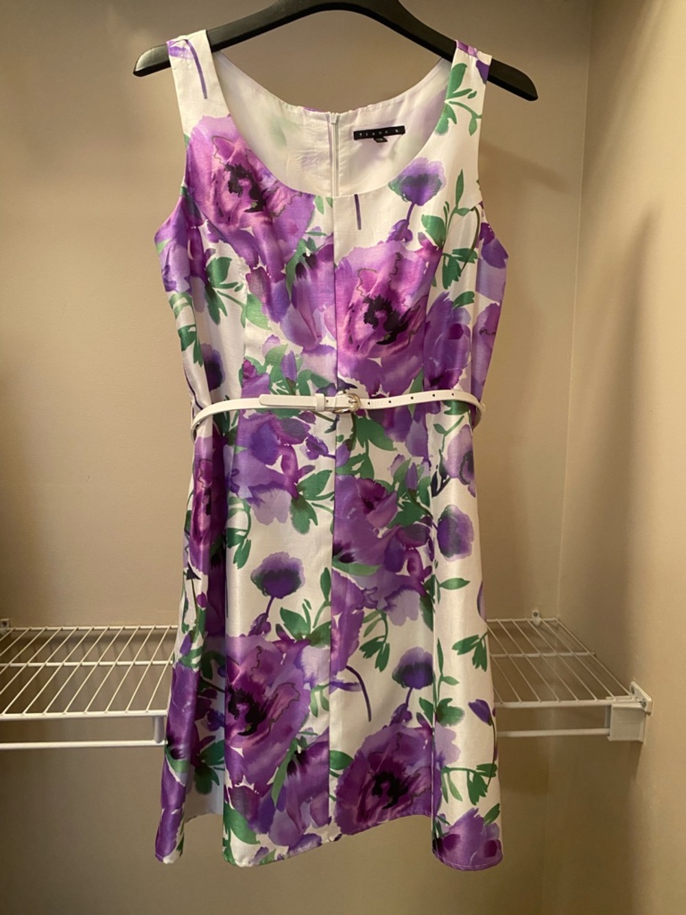 Tiana B. Sleeveless Lined Dress with Purple Floral Print and Slim Belt Size 14